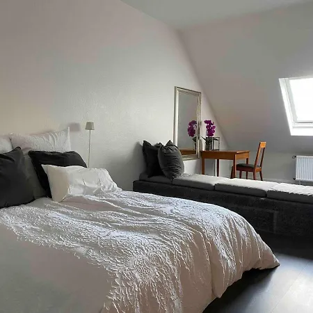 70qm Maisonette-wohnung In Stadthaus Zentrum * ניאוס