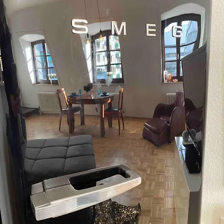 70qm Maisonette-wohnung In Stadthaus Zentrum דירה