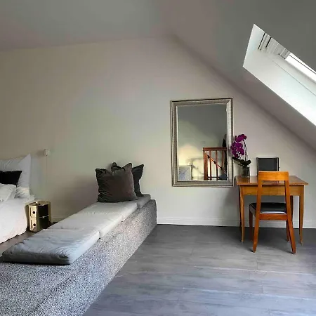 70qm Maisonette-wohnung In Stadthaus Zentrum דירה